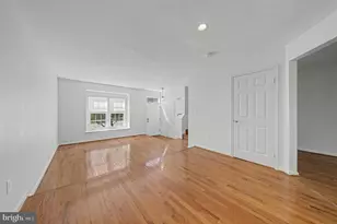 6941 Compton Ln, Centreville, VA 20121 - Photo 11