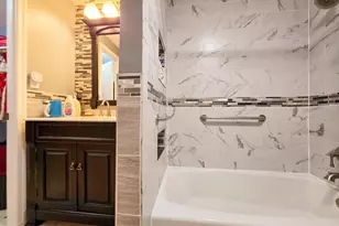 9910 Kingsbridge Dr, Fairfax, VA 22031 - Photo 21
