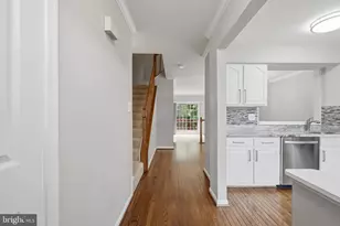 6303 Mary Todd Ct, Centreville, VA 20121 - Photo 7