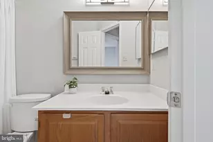6303 Mary Todd Ct, Centreville, VA 20121 - Photo 25