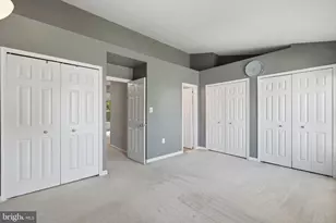 6303 Mary Todd Ct, Centreville, VA 20121 - Photo 17