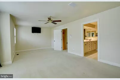 12198 Chancery Station Circle, Reston, VA 20190 - Photo 17