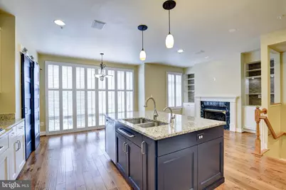 12198 Chancery Station Circle, Reston, VA 20190 - Photo 3