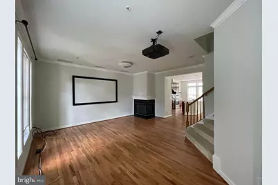 8141 Skelton Circle, Falls Church, VA 22042 - Photo 9
