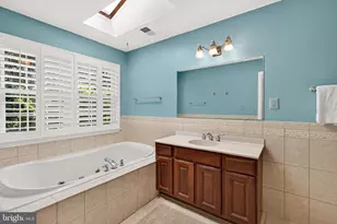 1751 Wexford Wy, Vienna, VA 22182 - Photo 25