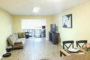 3176 Summit Square Dr, Oakton, VA 22124 - Photo 3