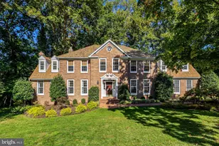 10898 Featherfield Ct, Fairfax, VA 22030 - Photo 1