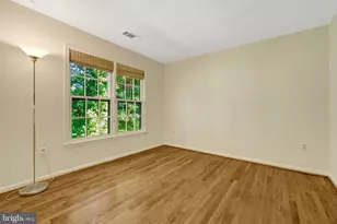 10898 Featherfield Ct, Fairfax, VA 22030 - Photo 43