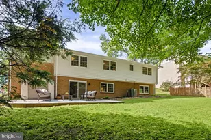 10308 Collingham Dr, Fairfax, VA 22032 - Photo 47