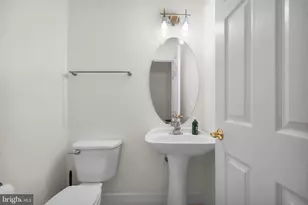 13803 Cutleaf Ct, Chantilly, VA 20151 - Photo 15