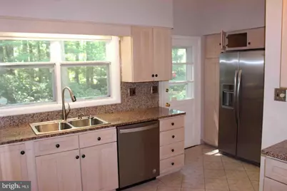 3720 Woodland Circle, Falls Church, VA 22041 - Photo 5