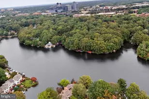2003 Upper Lake Dr, Reston, VA 20191 - Photo 49
