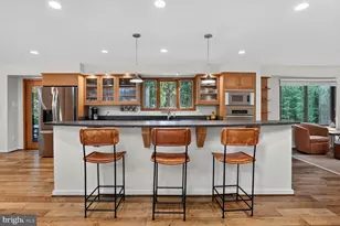 2003 Upper Lake Dr, Reston, VA 20191 - Photo 11