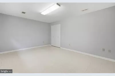 8416 Stonewall Drive, Vienna, VA 22180 - Photo 27