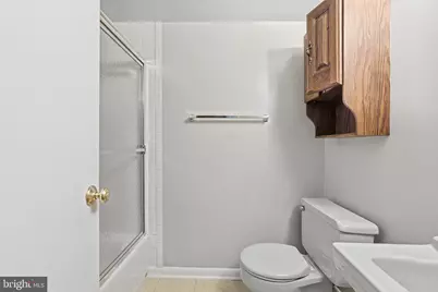 8416 Stonewall Drive, Vienna, VA 22180 - Photo 29