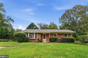 8416 Stonewall Dr, Vienna, VA 22180 - Photo 1