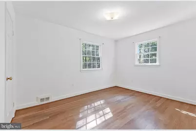 1719 Oak Lane, McLean, VA 22101 - Photo 23
