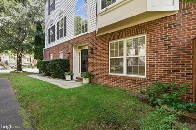 6318 Franconia Commons Drive, Alexandria, VA 22310 - Photo 3