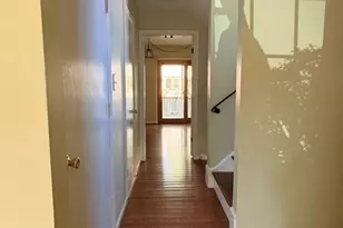 10252 Friendship Ct, Fairfax, VA 22032 - Photo 3