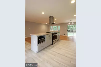 2391 Cedar Lane, Vienna, VA 22180 - Photo 11