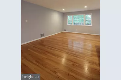 2391 Cedar Lane, Vienna, VA 22180 - Photo 3
