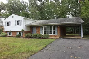 2391 Cedar Ln, Vienna, VA 22180 - Photo 1