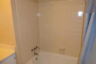 6021 Heatherwood Dr, Alexandria, VA 22310 - Photo 11