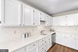 14548 Eddy Ct, Centreville, VA 20120 - Photo 1