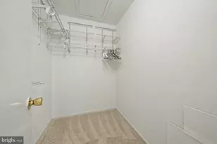 5800 Jacksons Oak Ct, Burke, VA 22015 - Photo 23