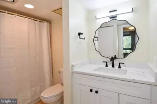 1808 Old Meadow Rd, McLean, VA 22102 - Photo 21