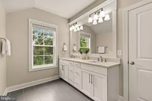 6203 Champion Oak Ct, Falls Church, VA 22044 - Photo 29