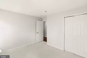 8931 Milford Haven Ct, Lorton, VA 22079 - Photo 15