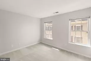 8931 Milford Haven Ct, Lorton, VA 22079 - Photo 13