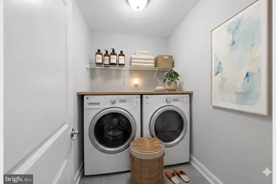13717 Neil Armstrong Avenue, Herndon, VA 20171 - Photo 25