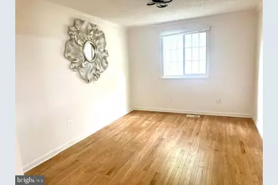 9409 Starlit Ponds Drive, Fairfax, VA 22032 - Photo 13