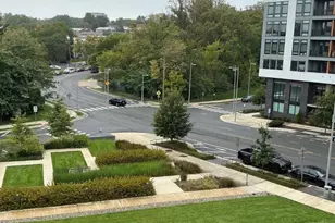 1761 Old Meadow Rd, McLean, VA 22102 - Photo 3