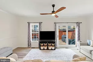 5529 Ridgeton Hill Ct, Fairfax, VA 22032 - Photo 11