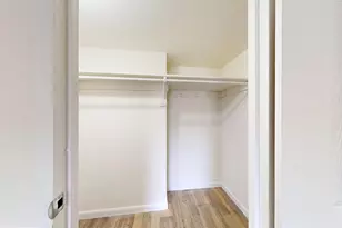 2619 Redcoat Dr, Alexandria, VA 22303 - Photo 23