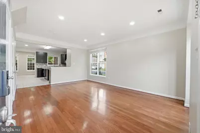 13135 Park Crescent Circle, Herndon, VA 20171 - Photo 3