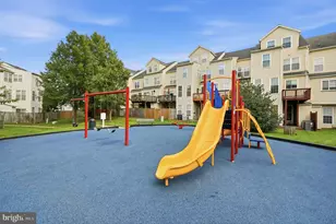 13135 Park Crescent Cir, Herndon, VA 20171 - Photo 41