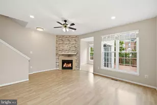 13135 Park Crescent Cir, Herndon, VA 20171 - Photo 13
