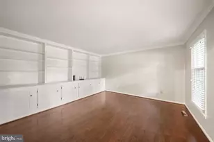 2711 Mustang Dr, Herndon, VA 20171 - Photo 7