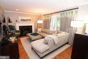 5619 Herberts Crossing Dr, Burke, VA 22015 - Photo 23