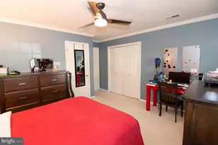 5619 Herberts Crossing Dr, Burke, VA 22015 - Photo 39
