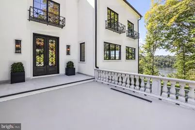 620 Rivercrest Drive, McLean, VA 22101 - Photo 5