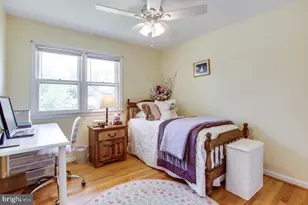 903 Carole Ct SE, Vienna, VA 22180 - Photo 17