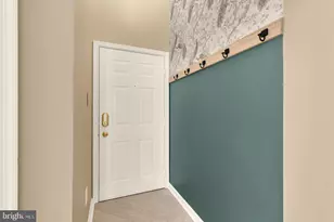 7502 Calderon Ct, Alexandria, VA 22306 - Photo 3