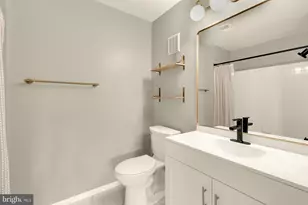 7502 Calderon Ct, Alexandria, VA 22306 - Photo 27