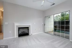 4144 Fountainside Ln, Fairfax, VA 22030 - Photo 15