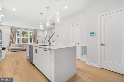 7448 Backett Wood Terrace #405, McLean, VA 22102 - Photo 7